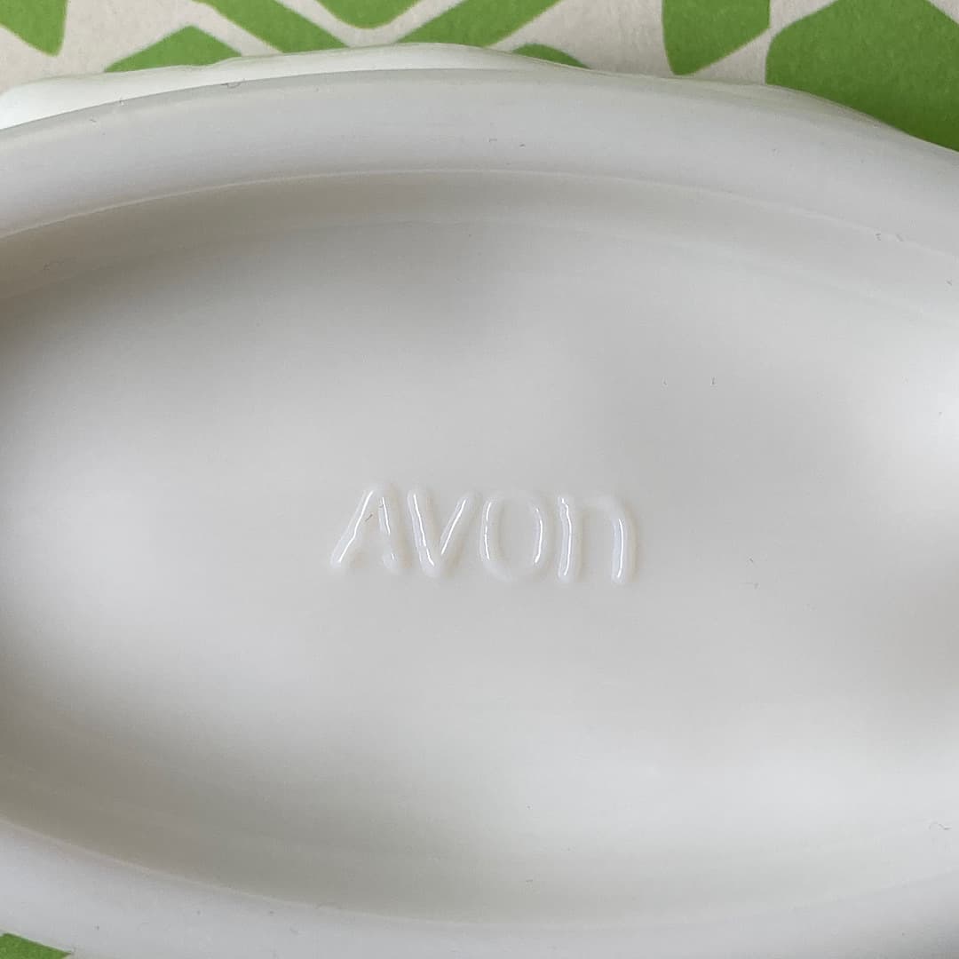 Avon ミルクガラス　ハンドトレイ