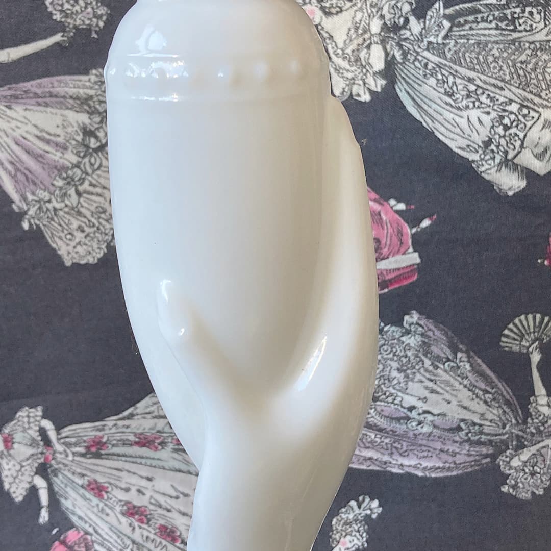 Avon ミルクガラス　ハンドトレイ