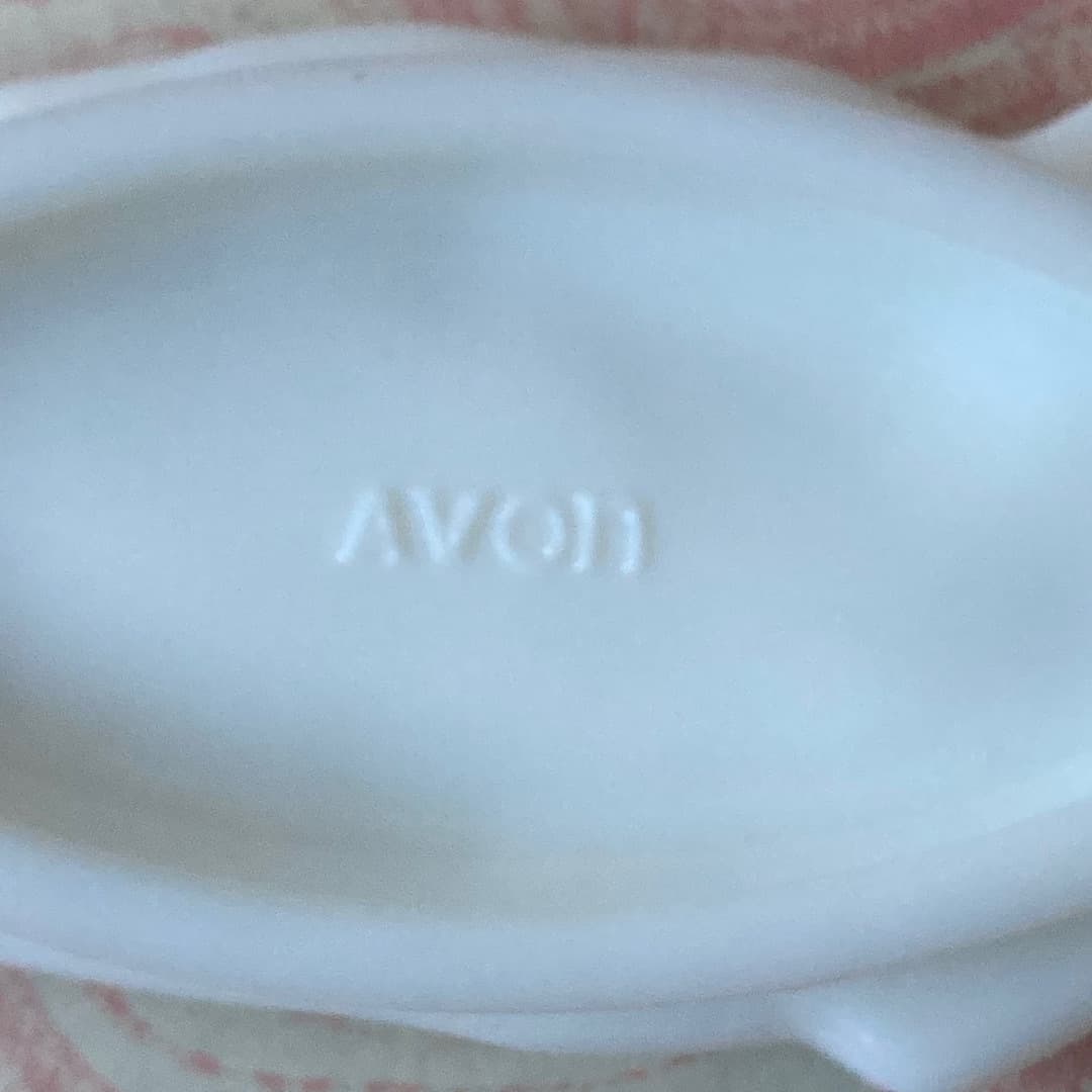 Avon ミルクガラス　ハンドトレイ
