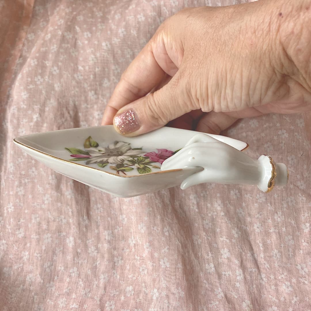 ポーセリン　ハンドトレイ