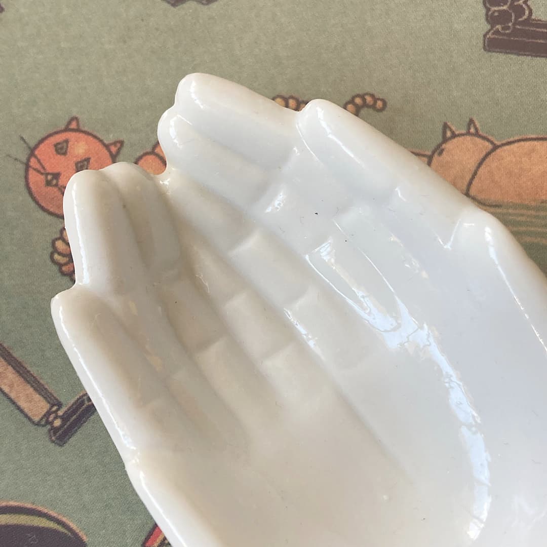 ポーセリン　ハンドトレイ