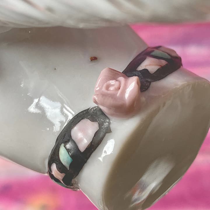 ハンドオブジェ フラワーベース