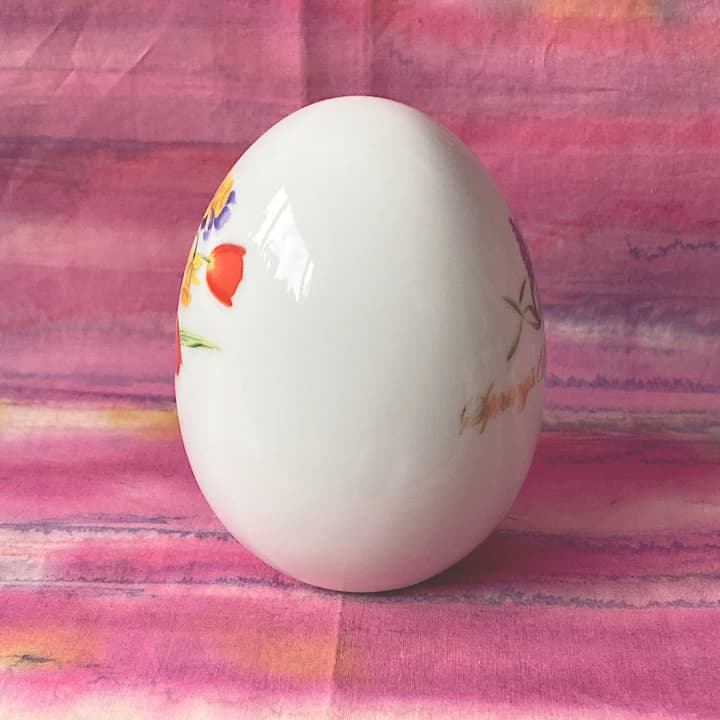 Avon ミルクガラス　ハンドトレイ