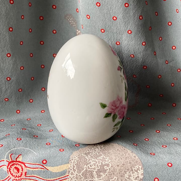 Avon ミルクガラス　ハンドトレイ