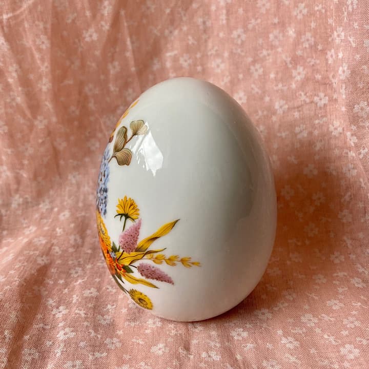 Avon ミルクガラス　ハンドトレイ