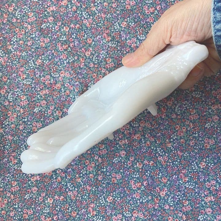 Avon ミルクガラス　ハンドトレイ