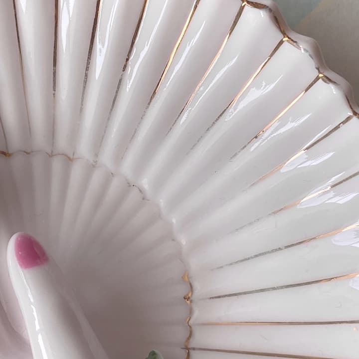 ポーセリン　ハンドトレイ