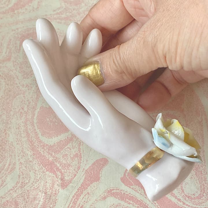 ポーセリン　ハンドトレイ