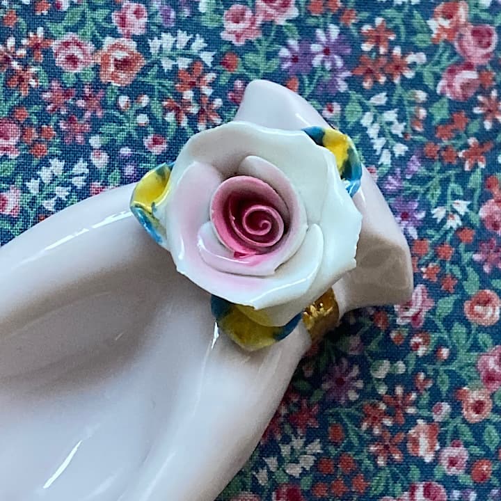 ポーセリン　ハンドトレイ