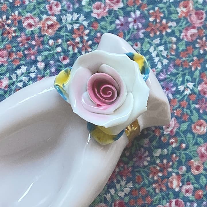 ポーセリン　ハンドトレイ