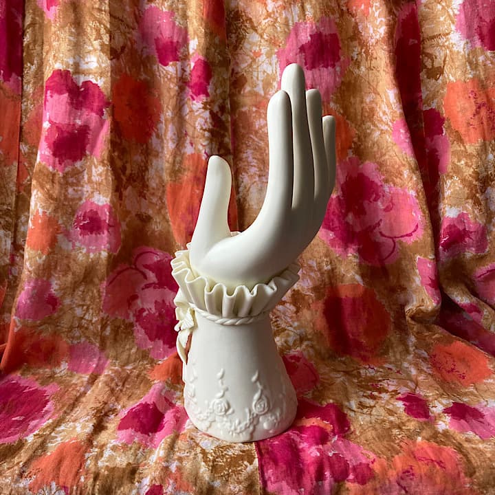 ポーセリン　ハンドトレイ