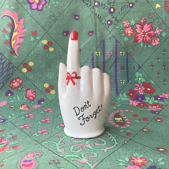 ポーセリン　ハンドトレイ