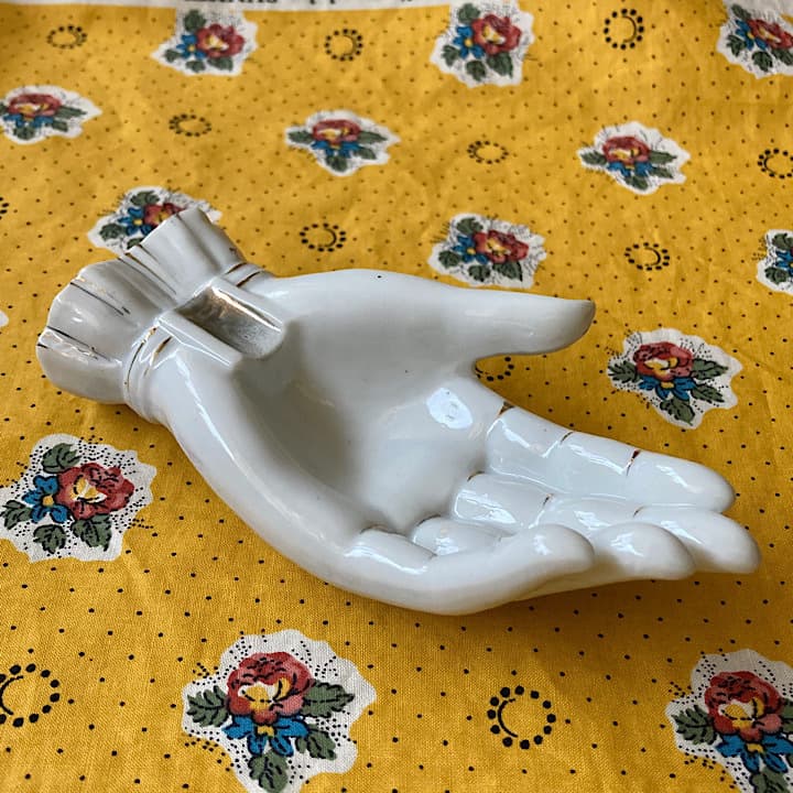 ポーセリン　ハンドトレイ