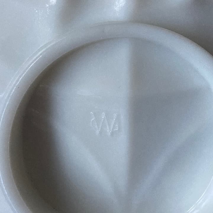westmoreland ミルクガラス　ハンドトレイ