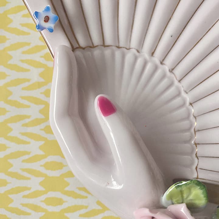 ポーセリン　ハンドトレイ